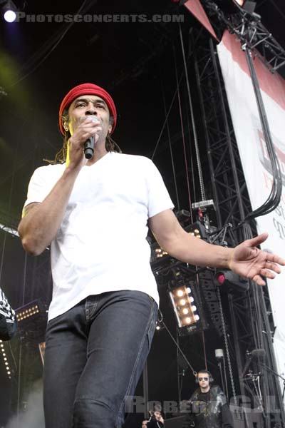 YANNICK NOAH - 2011-09-18 - LA COURNEUVE - Parc Departemental - Grande Scene - 